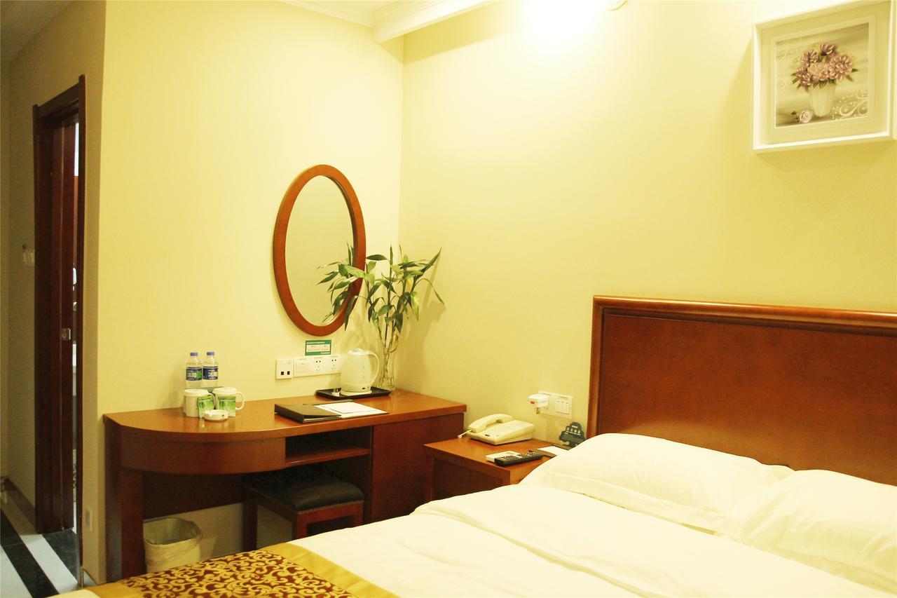 Greentree Inn Jiangsu Yancheng Dongtai Honglan Road Pedestrian Street Express Hotel Eksteriør billede